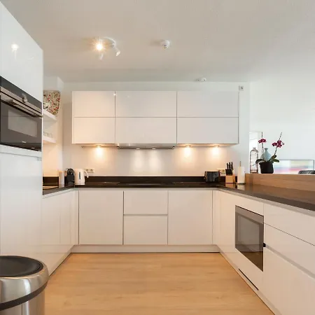 Apartment Spacious In Near Seabeach The Hague