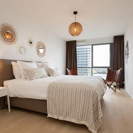 Apartment Spacious In Near Seabeach